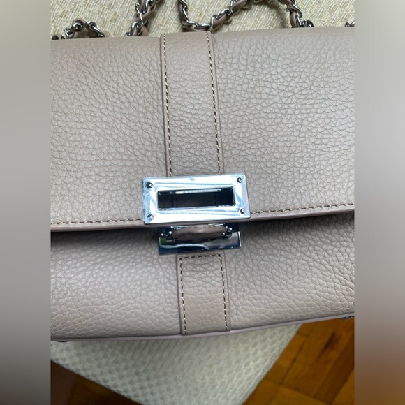 Aspinal of London Lottie Shoulder Bag in Soft Taupe Pebble - Picture 10 of 16